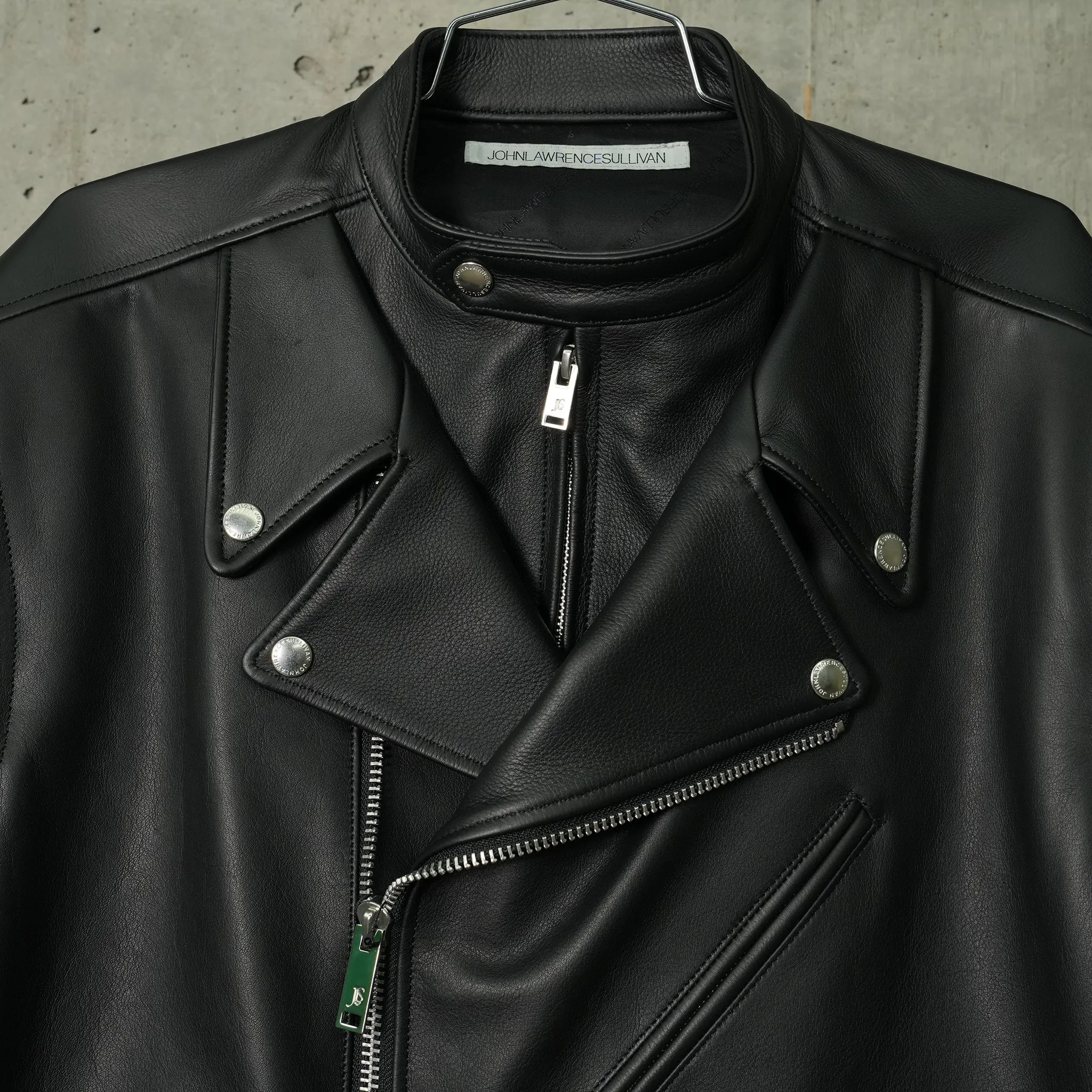 LEATHER DOUBLE FRONT BIKER JACKET / BLACK