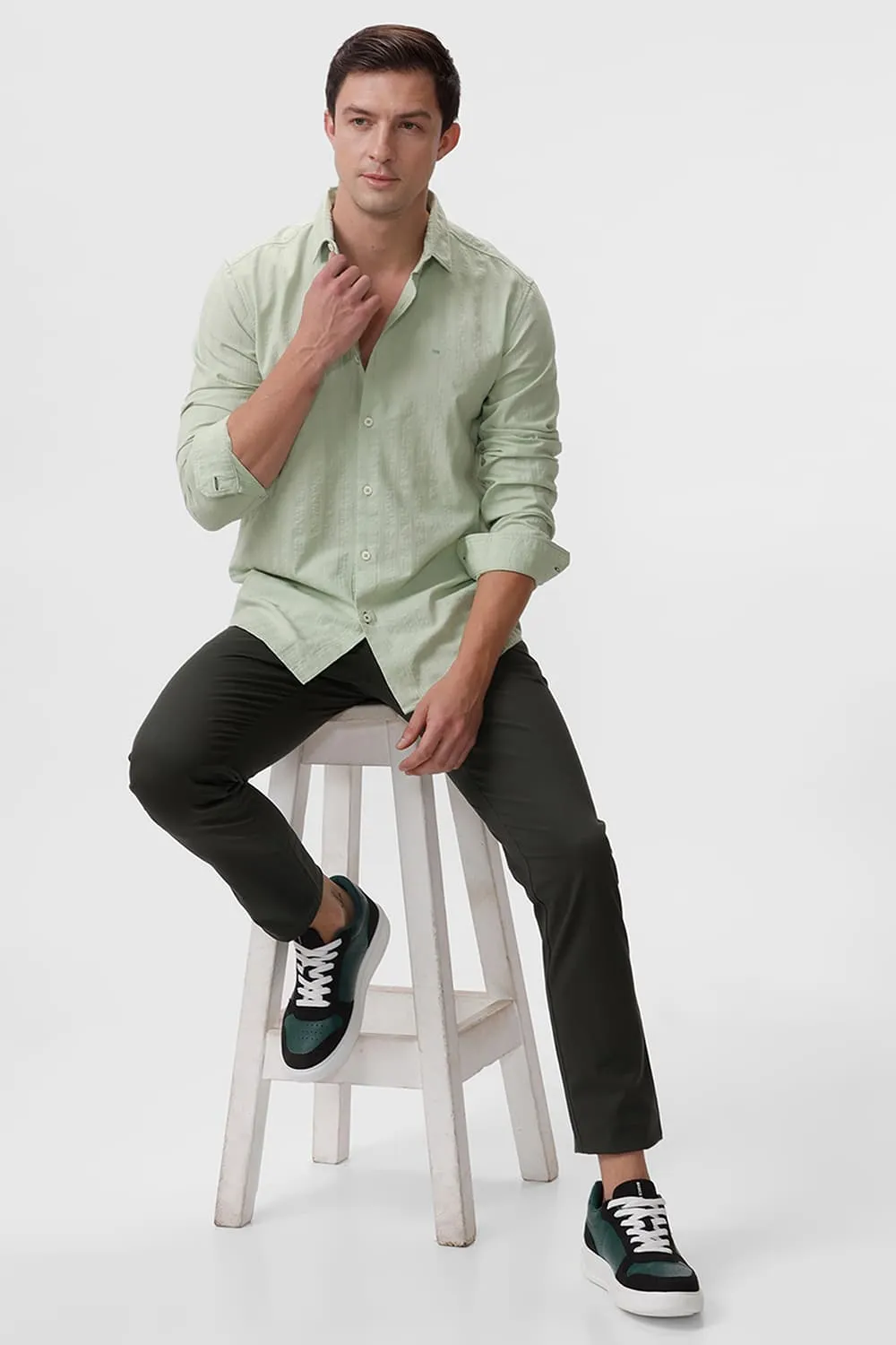 Slim Fit Cotton Seersucker Dobby Shirt